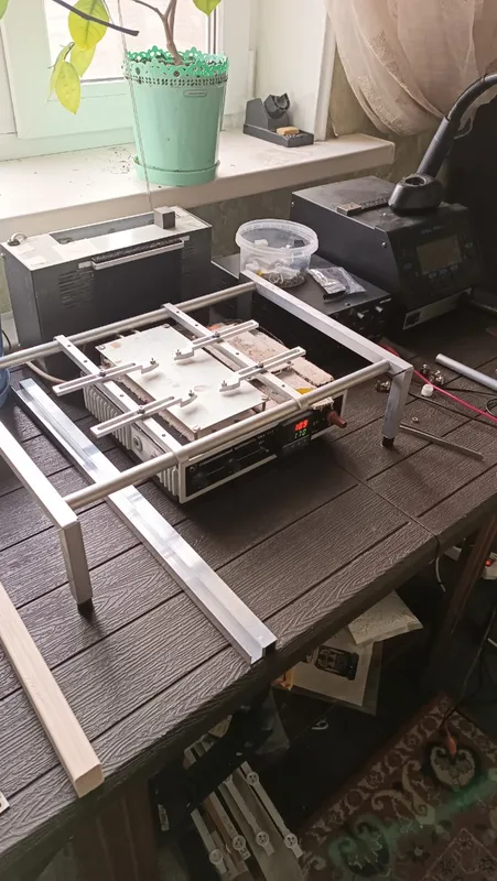 Швеллер алюминиевый 10*15*10*1 мм 2,0м без покрытия