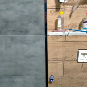 Угол декоративный 40х40 Уп 15-27.2700.515 Черный