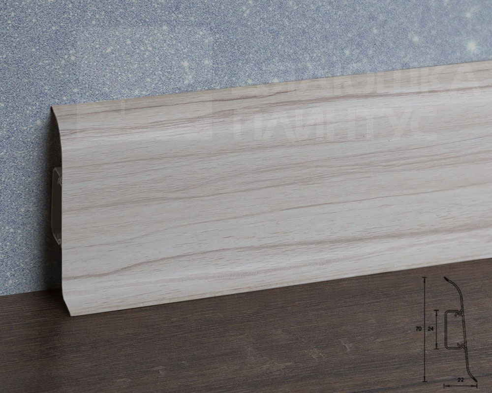 Плинтус ПВХ Идеал Классик 70мм 2,2м 267 Клен белый