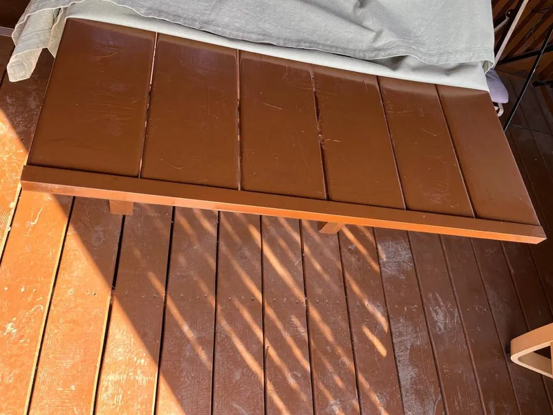 Швеллер алюминиевый 10*15*10*1 мм 2,0м без покрытия