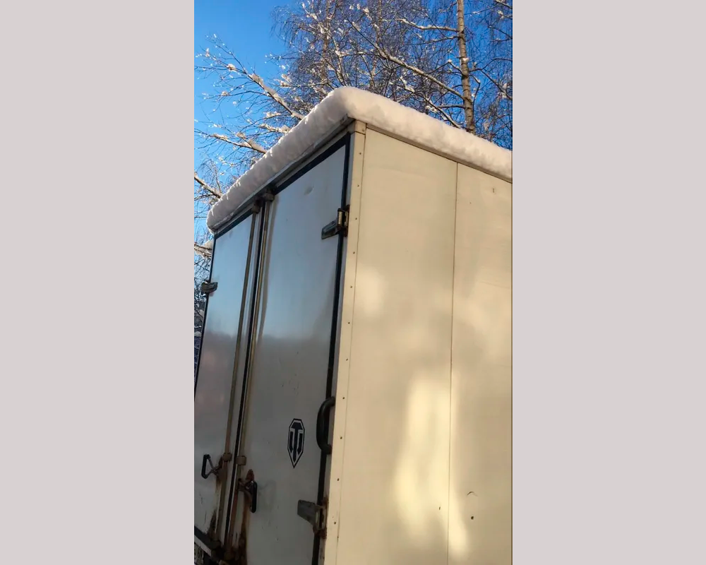 Уголок разнополочный 25х15 мм Уп 08.2000.500 Без окраса