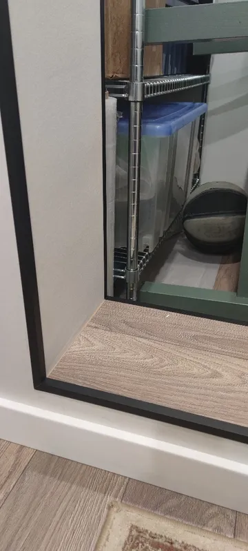 Угол декоративный 40х20 Уп 14-27.2700.515 Черный