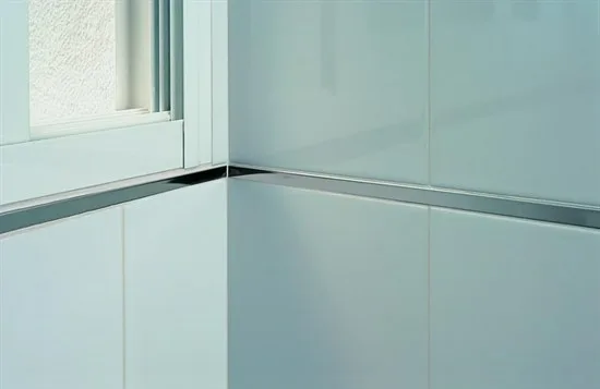 Алюминиевый F-образный профиль (гнущийся)  ПФ-10   серебро/глянец 2,7 м